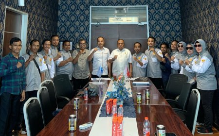 Ketua Fraksi Demokrat Iswanda Ramli Terima Audiensi Komunitas Rumah Solusi Indonesia