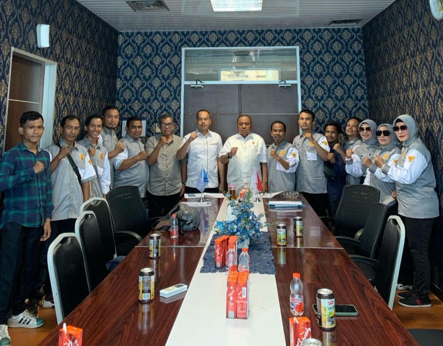 Ketua Fraksi Demokrat Iswanda Ramli Terima Audiensi Komunitas Rumah Solusi Indonesia